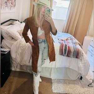 Bebe- genuine suede jacket. Vintage from San Francisco 😸😍 3/4 sleeve.